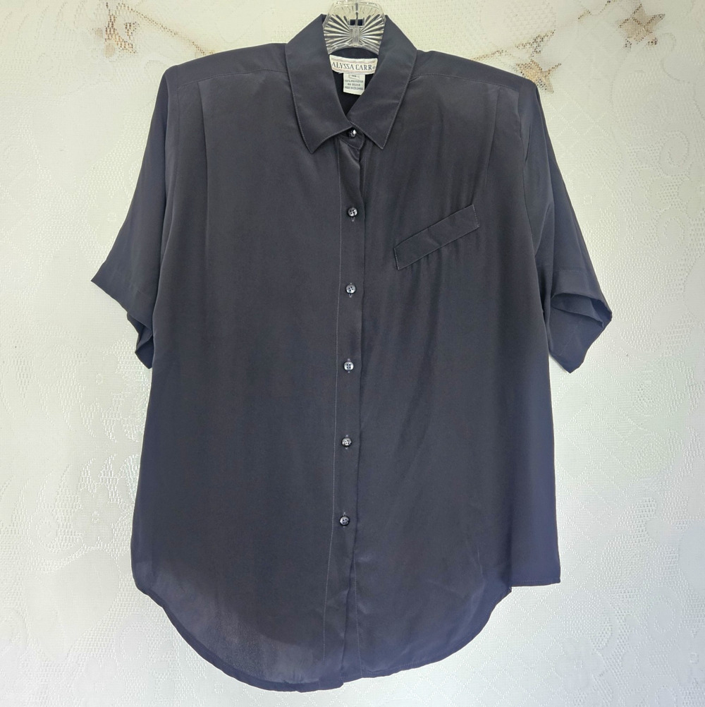Alyssa Carr Women Size 10 Black Collared Button-Up Short Sleeve Lightweight Top